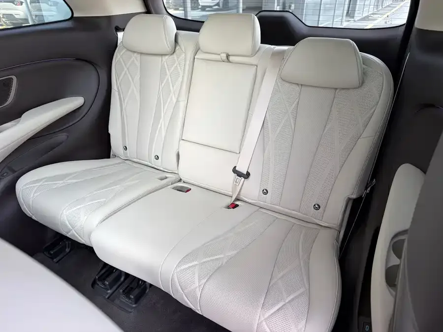 BYD D9 BYD D9 2025 DM-i Intelligent Driving Edition 1020 4WD Premium Edition 2025 — миниатюра 4