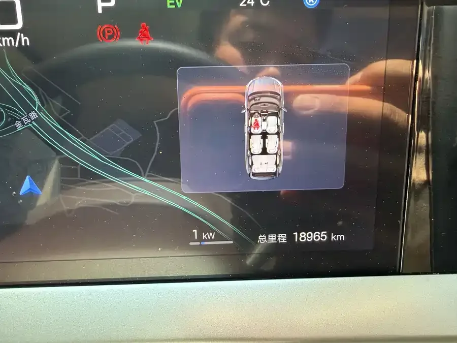 BYD D9 BYD D9 2025 DM-i Intelligent Driving Edition 1020 4WD Premium Edition 2025 — миниатюра 4