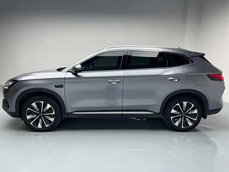 BYD Song PLUS New Energy Song PLUS New Energy 2025 DM-i 112KM Premium Edition 2025 — миниатюра 2