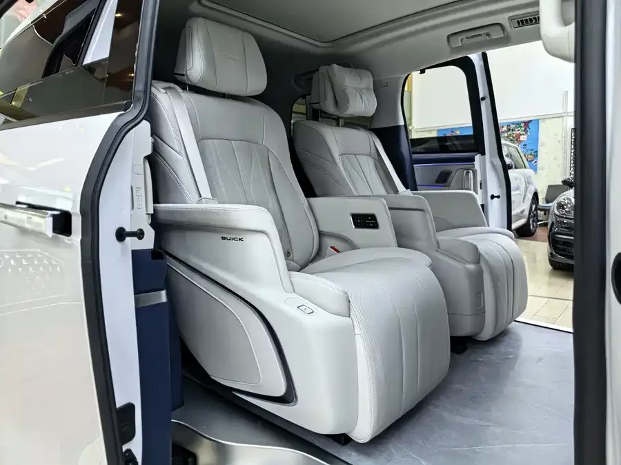 Buick GL8 New Energy 2024 Lu Zun Luxury Edition 7 Seats 2024 — миниатюра 5