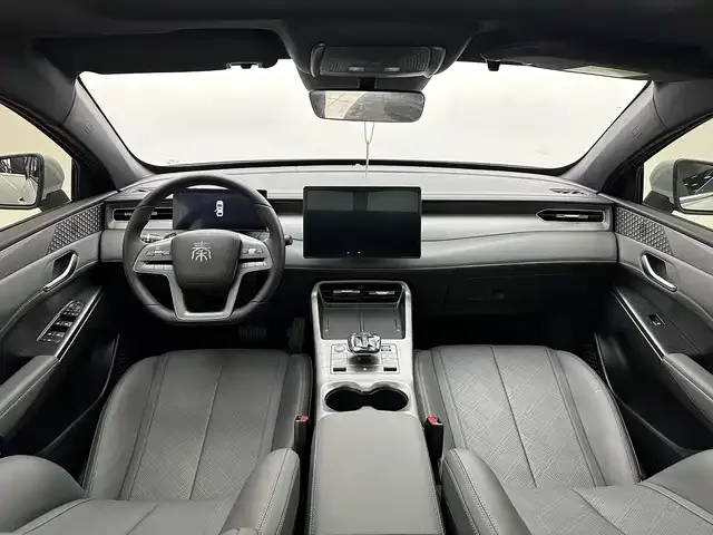 BYD Qin PLUS Qin PLUS 2025 DM-i Intelligent Driving Edition 120KM Beyond Edition 2025 — миниатюра 3