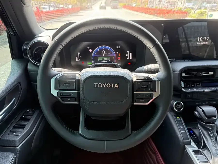 Toyota Prado Prado 2024 2.4T All-round TX Edition 5 Seaters 2025 — миниатюра 3