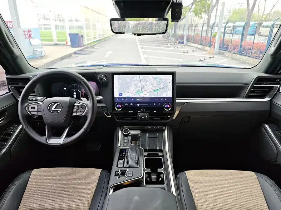 Lexus GX 2024 Overtrail Peak Edition 2024 — миниатюра 5