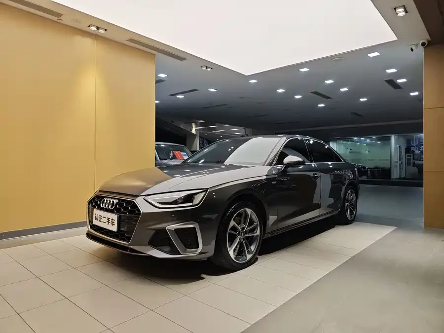 Audi a4 l 2024