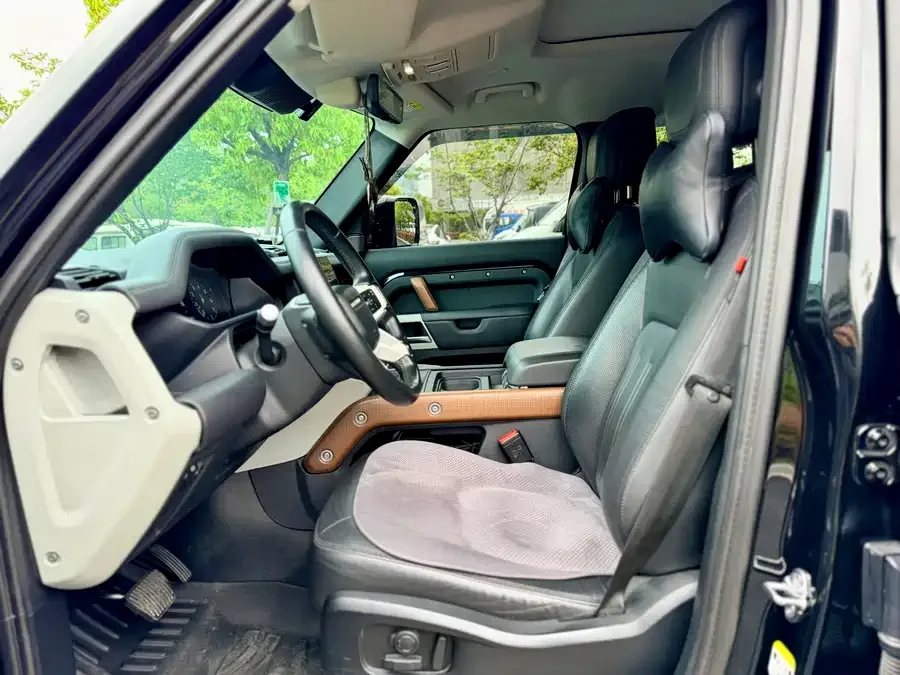 Land Rover guard Land Rover Defender 2022 110 P400 X-DYNAMIC HSE 2022 — миниатюра 4