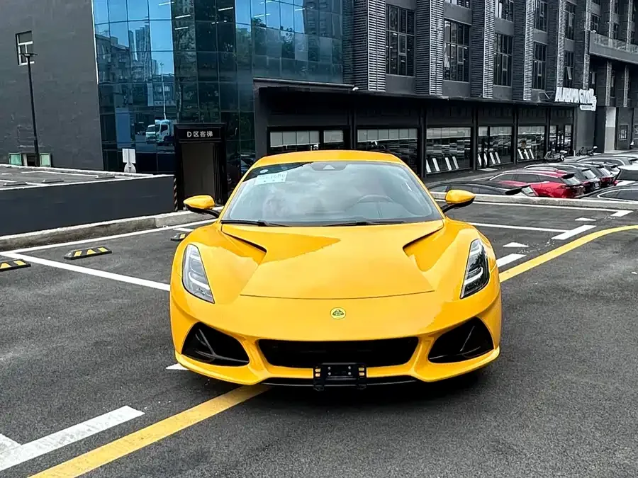 Lotus EMIRA EMIRA 2021 2.0T DCT First Edition 2023 — миниатюра 4
