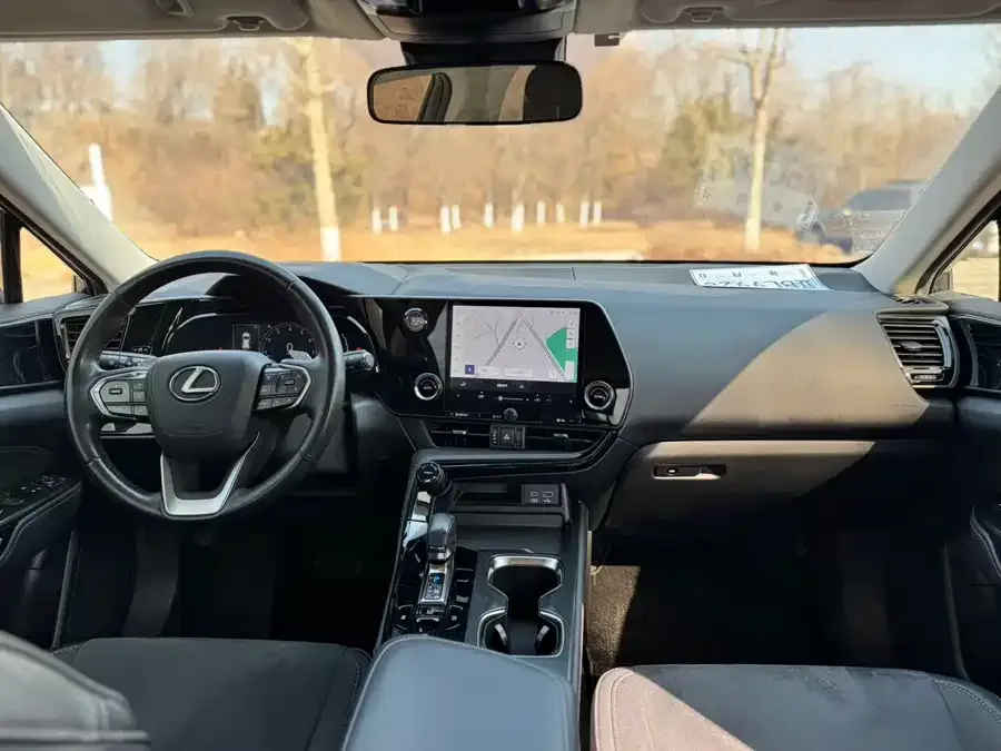 Lexus NX 2022 260 front-wheel drive Chuangyue Edition 2023 — миниатюра 3