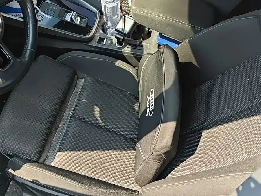 Audi A3 2022 A3L Limousine 35 TFSI aggressive and sporty 2022 — миниатюра 3