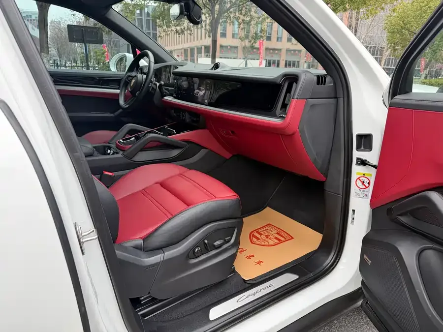 Porsche Cayenne Cayenne 2024 Cayenne 3.0T 2024 — миниатюра 2