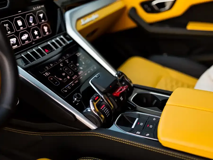 Lamborghini Urus Urus 2021 4.0T V8 2023 — миниатюра 4