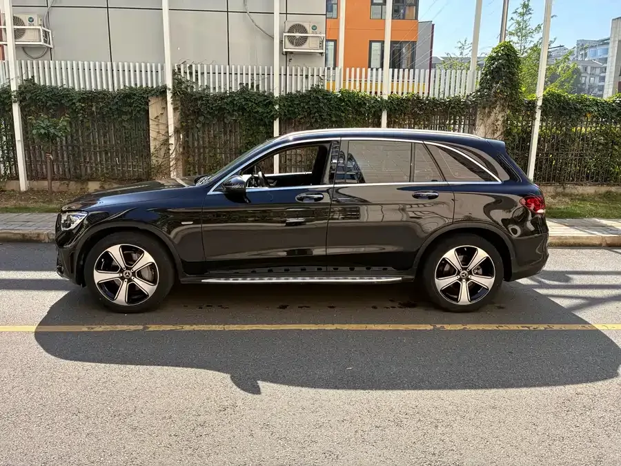 Mercedes-Benz GLC-Class Mercedes-Benz GLC 2022 GLC 300 L 4MATIC Dynamic 2022 — миниатюра 2