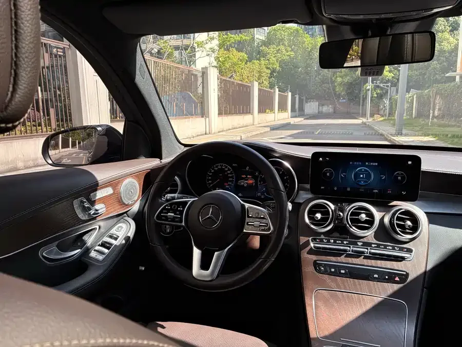 Mercedes-Benz GLC-Class Mercedes-Benz GLC 2022 GLC 300 L 4MATIC Dynamic 2022 — миниатюра 3