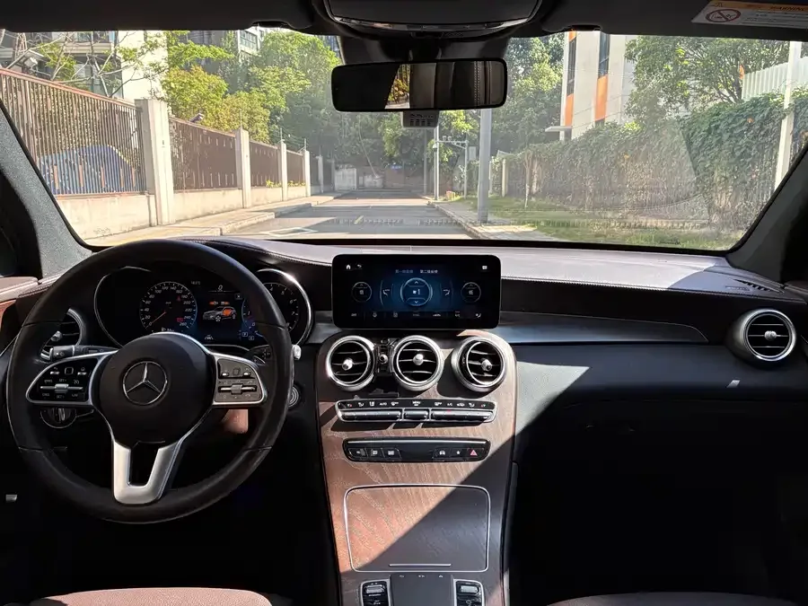 Mercedes-Benz GLC-Class Mercedes-Benz GLC 2022 GLC 300 L 4MATIC Dynamic 2022 — миниатюра 4