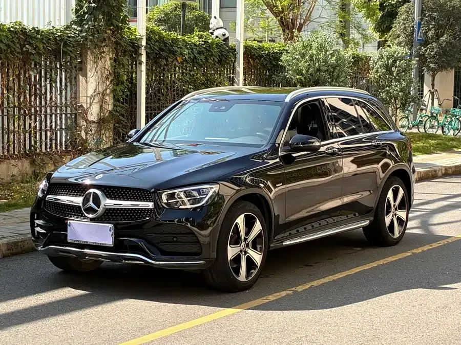 Mercedes-Benz GLC-Class 2022