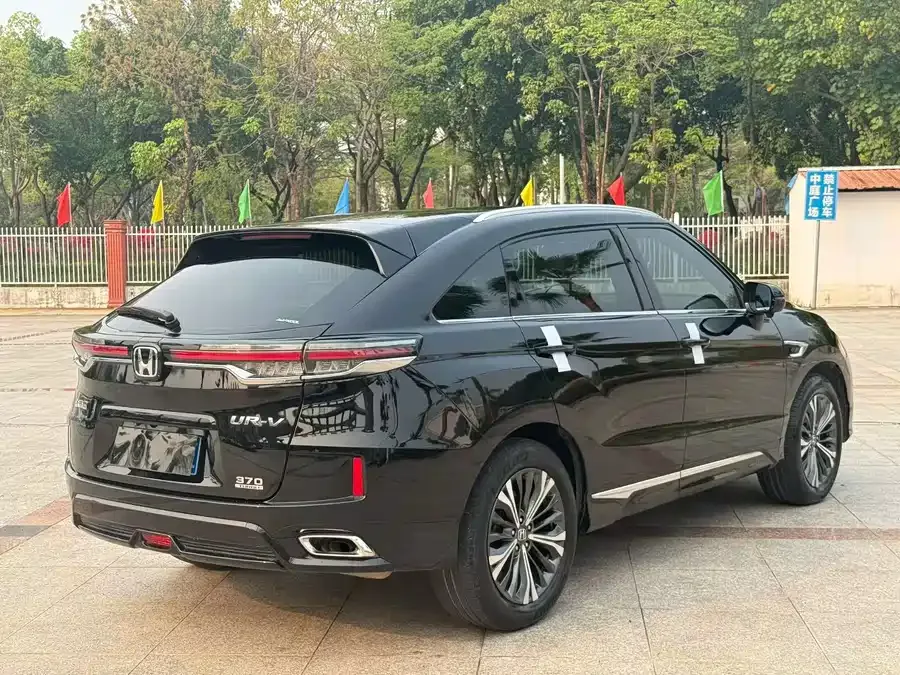 Honda UR-V 2020 370TURBO 2WD Elegant Edition 2022 — миниатюра 5