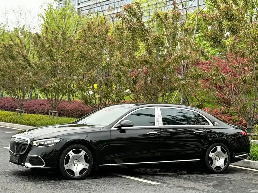 Mercedes-Benz Maybach S-Class 2023