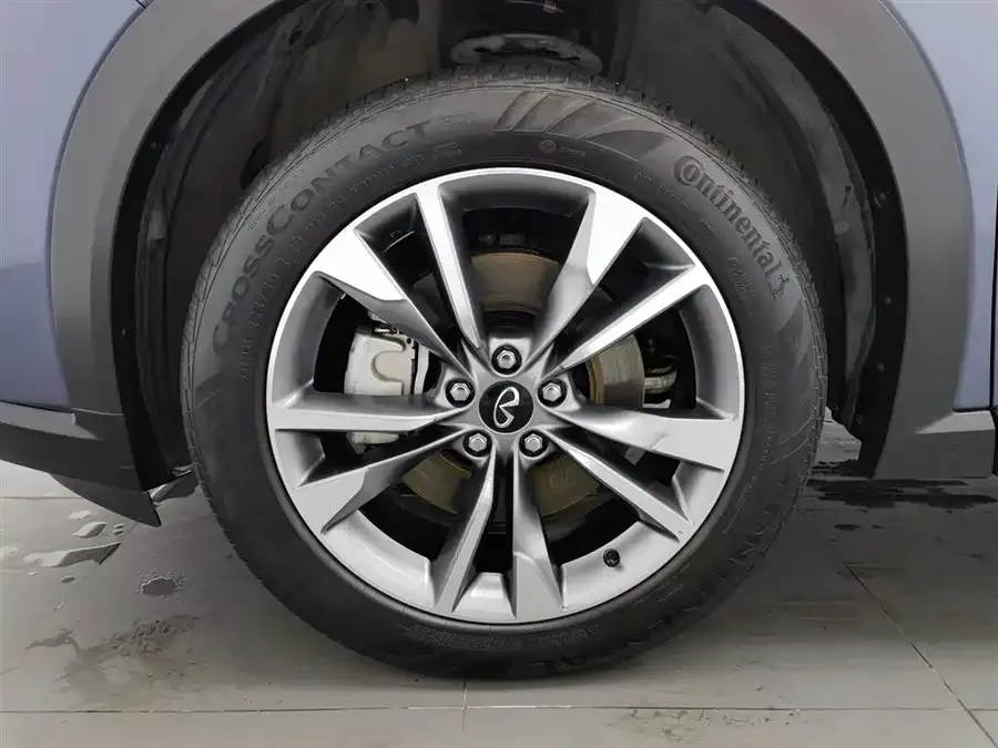 Infiniti QX60 2022 2.0T 4WD Luxury Edition 2023 — миниатюра 5