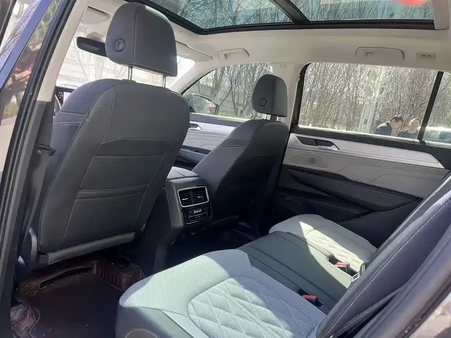 Volkswagen Tavendor 2025 Lanxun 380TSI 4WD R-Line Touring Edition 2025 — миниатюра 2