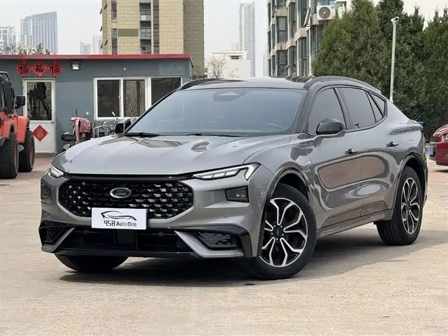 Ford EVOS EVOS 2022 EcoBoost 245 Sports Edition 2022 — фото 1, купить с доставкой в Москву