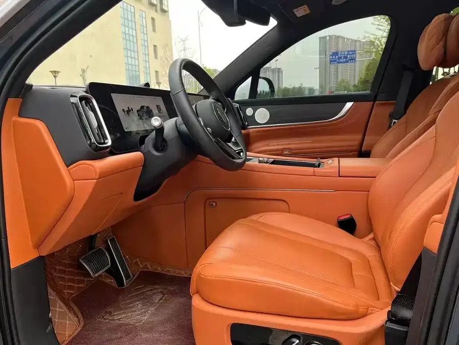 AITO M9 Wenjie M9 2025 Extended Range Max Edition 52kWh 5-Seat Version (192-line LiDAR) 2024 — миниатюра 4