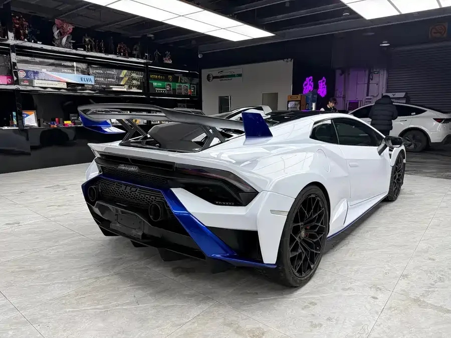 Lamborghini Huracn 2021 Huracn STO 2022 — миниатюра 4