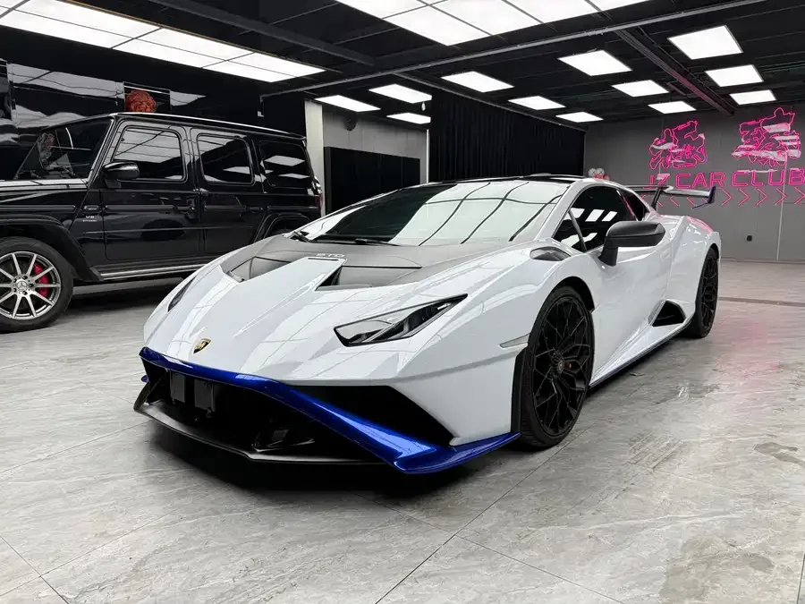 Lamborghini Huracn 2022