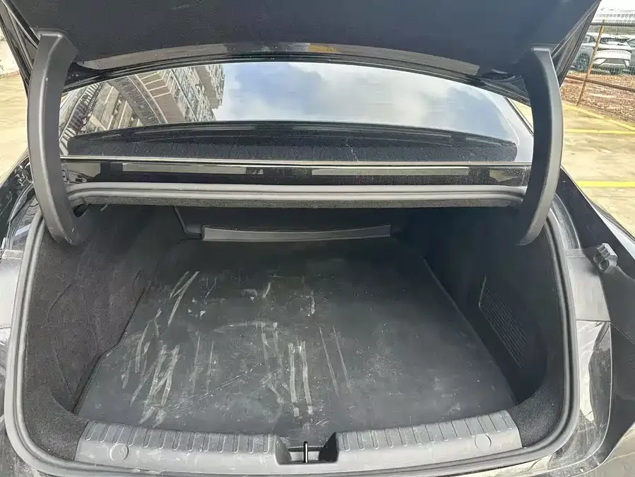 Geely Galaxy Star 8 Galaxy Star 8 2025 60km EM-i Deluxe Edition 2025 — миниатюра 4