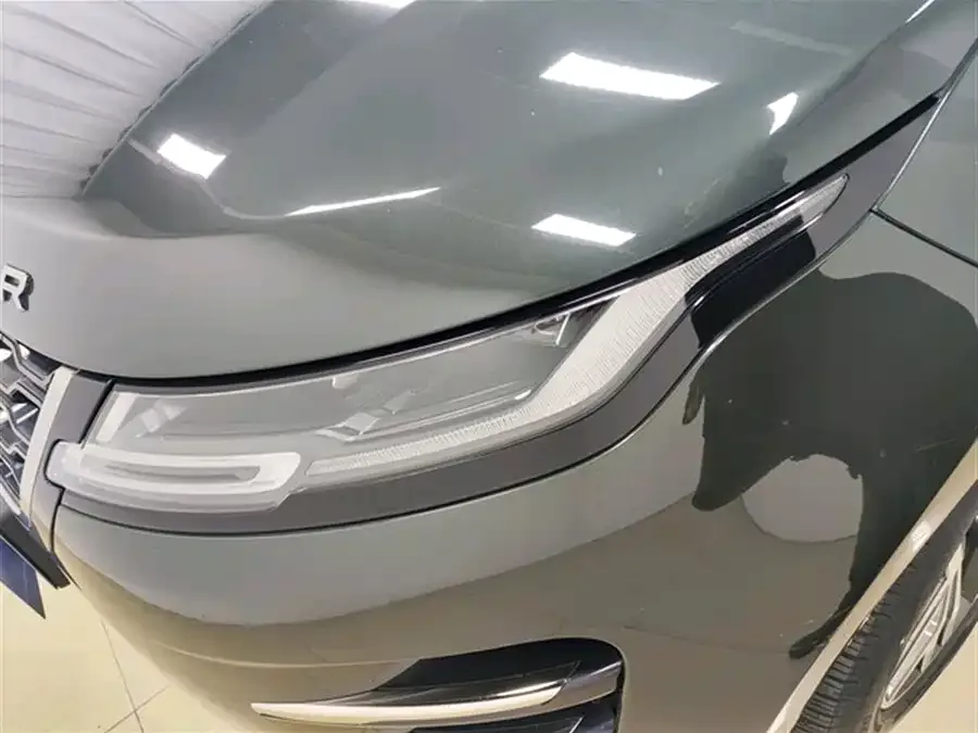 Land Rover Range Rover Aurora Range Rover Evoque 2021 Evoque L 249PS R-Dynamic First edition 2022 — миниатюра 4