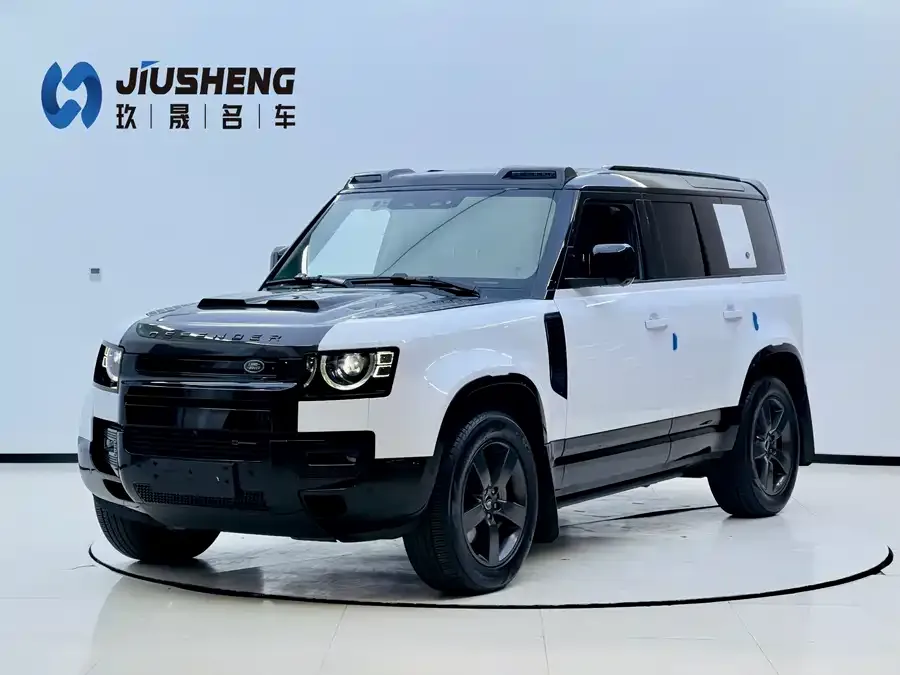 Land Rover guard 2022