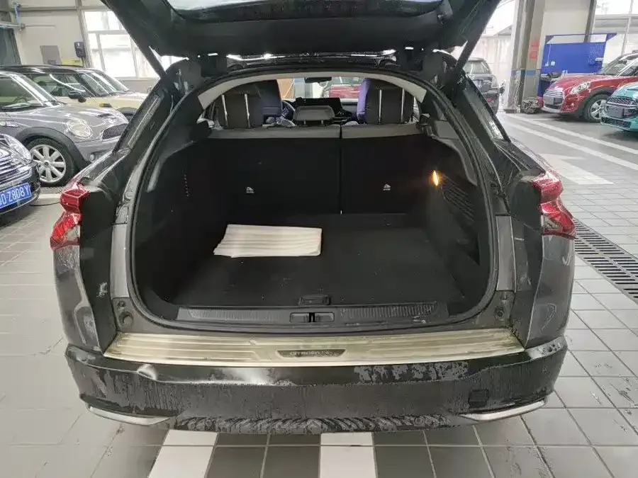 Citroen Versailles C5 X Versailles C5 2023 — миниатюра 3