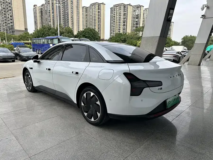 XPeng MONA M03 Xiaopeng MONA M03 2024 model 620 ultra-long battery life 2024 — миниатюра 3