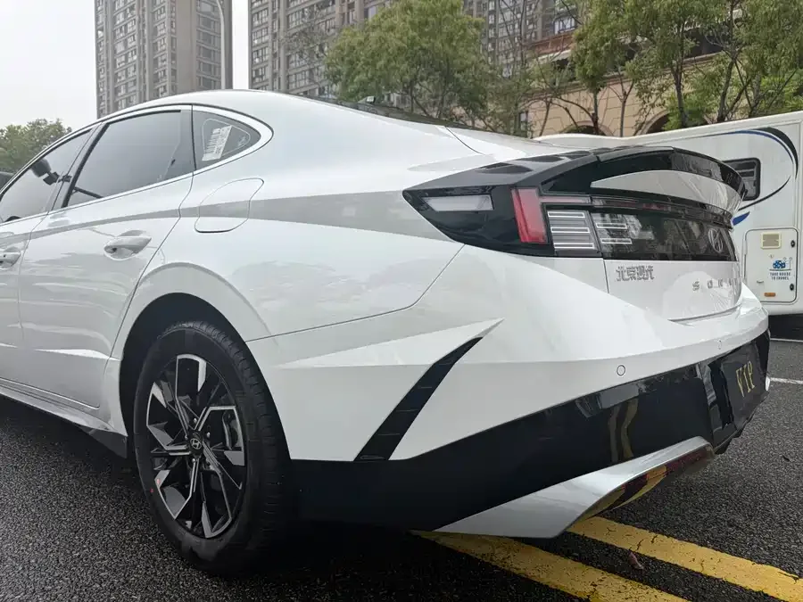 Hyundai Sonata Sonata 2024 1.5T Pro 2026 — миниатюра 4