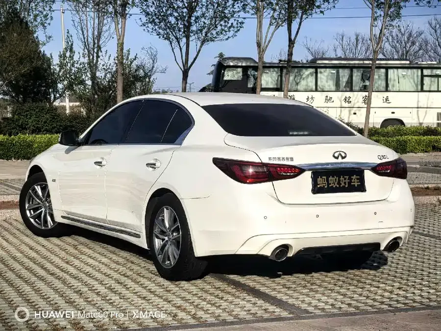 Infiniti Q50L 2022 2.0T Comfort Edition 2023 — миниатюра 2