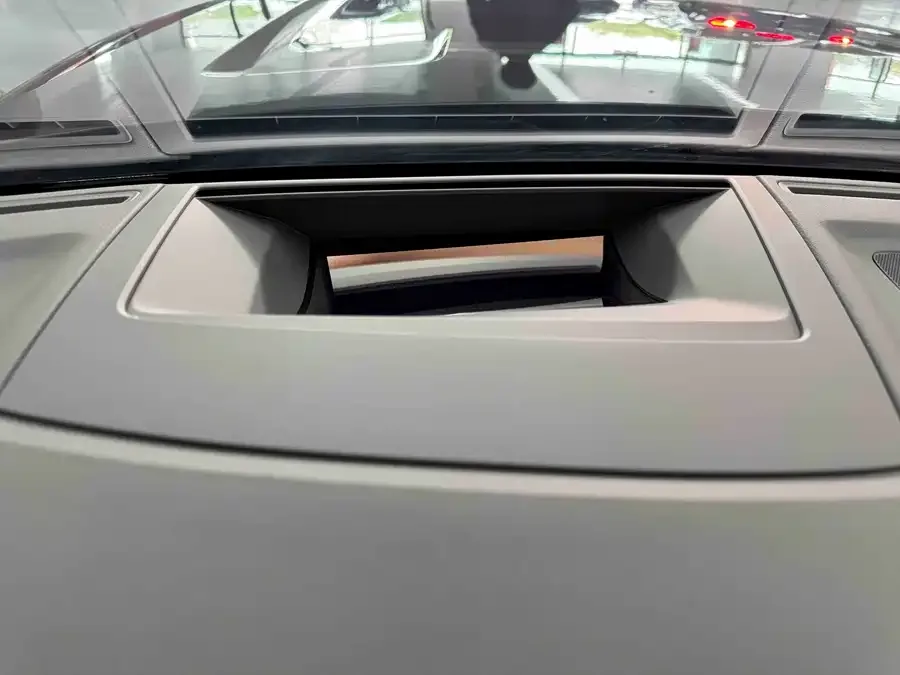 Volkswagen Touareg Touareg 2023 3.0TSI Ruixiang Edition Obsidian Sports Package 2023 — миниатюра 2