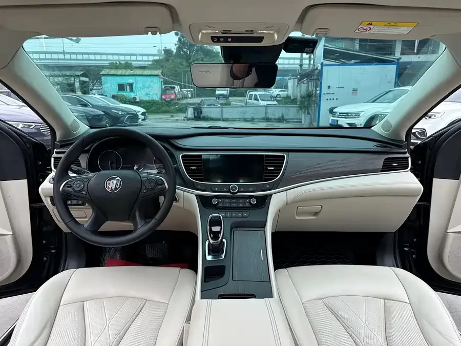 Buick LaCrosse LaCrosse 2022 Avenir Premium Edition 2022 — миниатюра 3