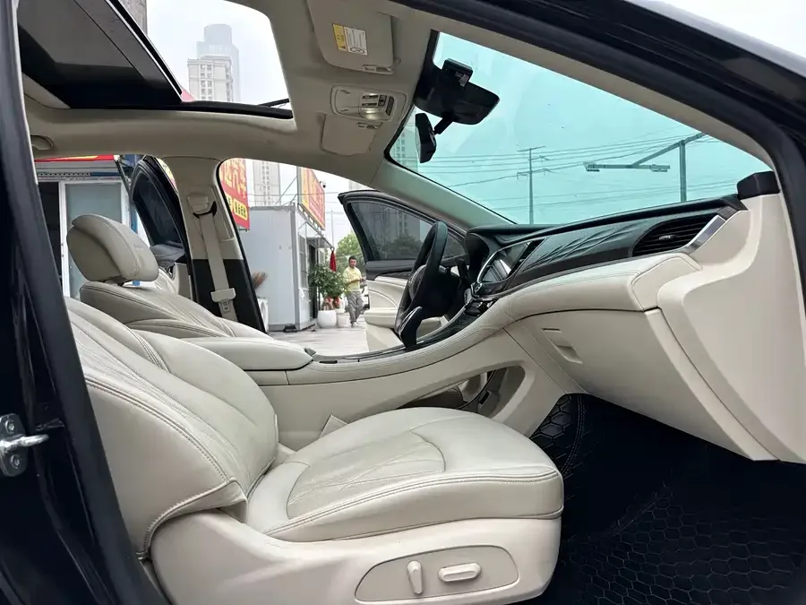Buick LaCrosse LaCrosse 2022 Avenir Premium Edition 2022 — миниатюра 4