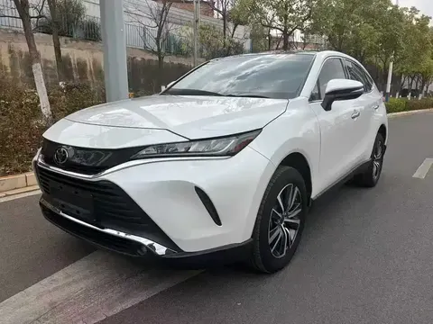 Toyota Lingfang HARRIER 2024 купить в Москве