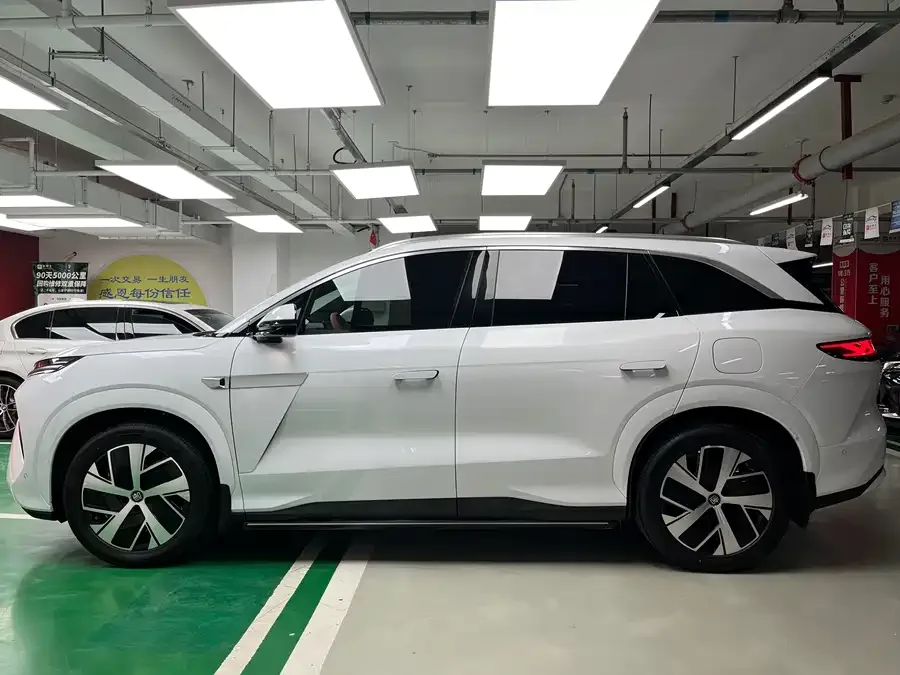 BYD Tang L Tang L 2025 DM 200KM 4WD LiDAR Flagship Model 2025 — миниатюра 2