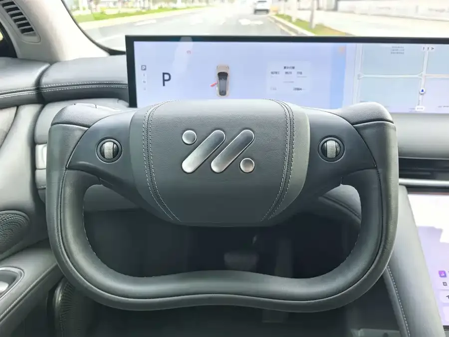 IM Motors LS6 Zhiji LS6 2023 Max Standard Edition 2024 — миниатюра 2