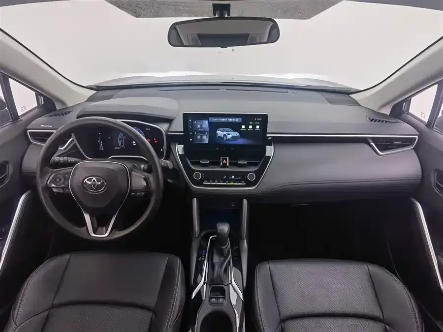 Toyota Frontlander Fenglanda 2024 2.0L CVT Elite Plus Edition 2025 — миниатюра 2