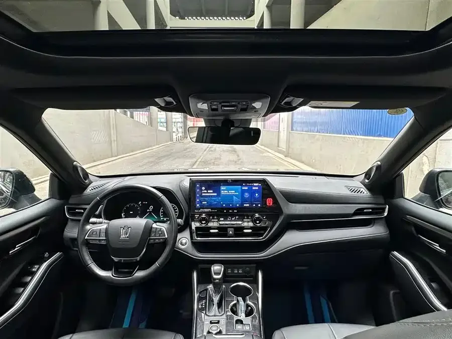 Toyota Crown Land Crown Land Release 2022 2.0T 4WD Jinyao Edition 2024 — миниатюра 3