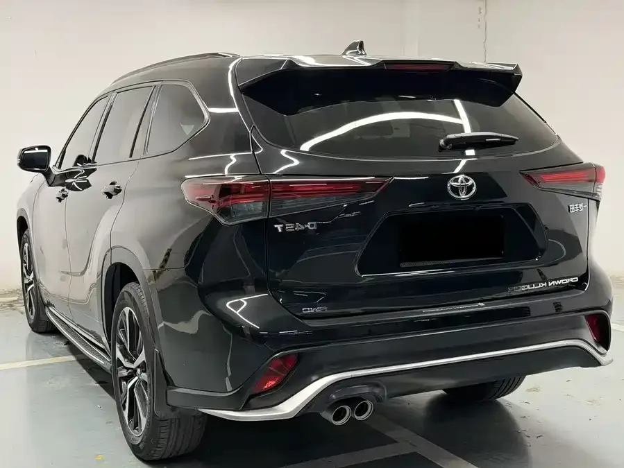 Toyota Crown Land Crown Land Release 2024 2.0T 4WD Jinyao Edition 2024 — миниатюра 3