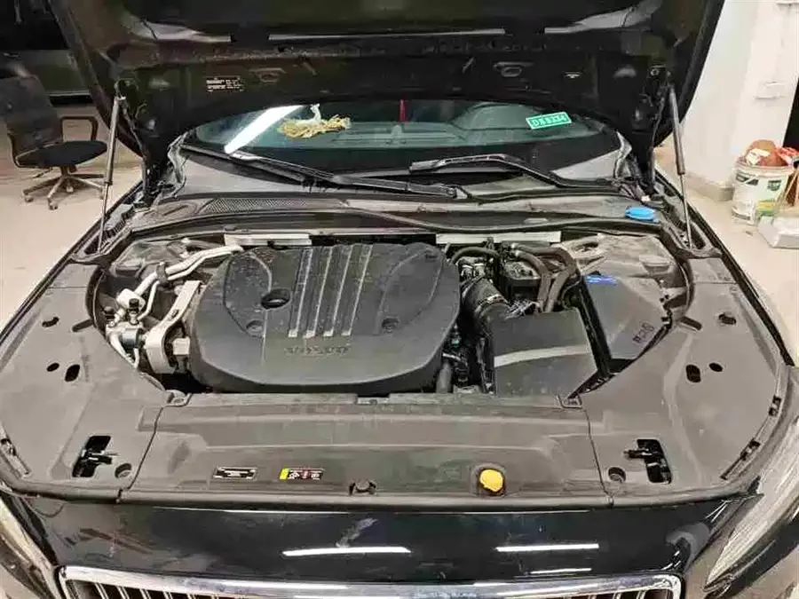 Volvo S90 2023 B5 Smart Luxury Edition 2023 — миниатюра 5
