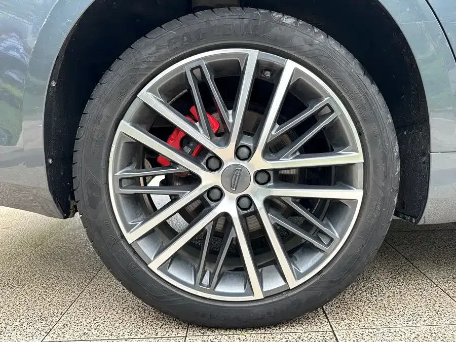 Geely Xingrui Xingrui 2023 2.0TD Premium Edition 2022 — миниатюра 5
