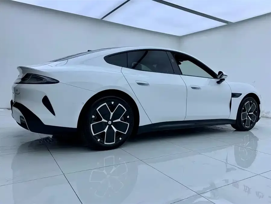 Xiaomi SU7 Xiaomi SU7 2024 rear-wheel drive long-range advanced intelligent driving Pro version 2025 — миниатюра 2