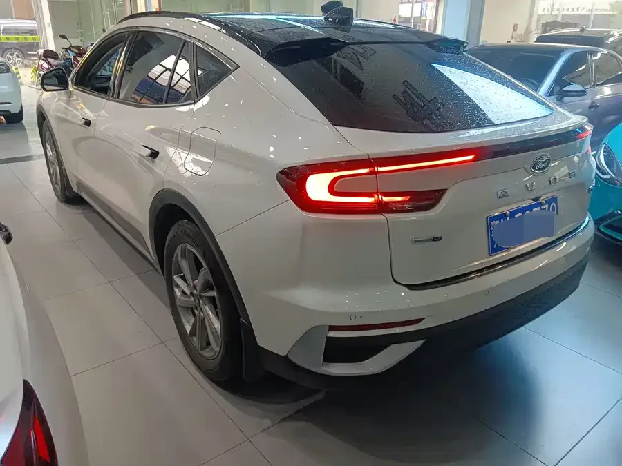 Ford EVOS EVOS 2022 EcoBoost 245 Fashion Edition 2023 — миниатюра 2