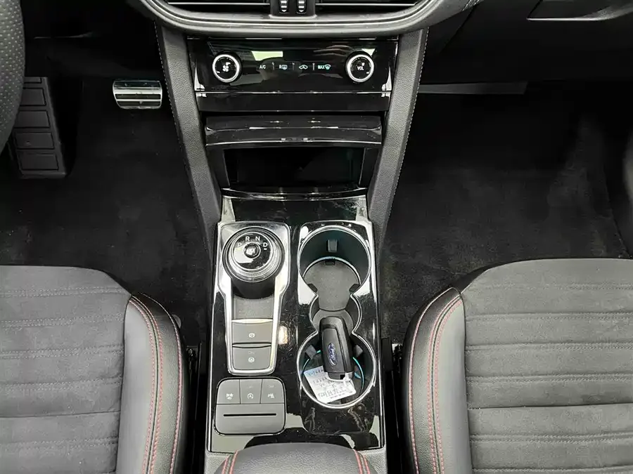 Ford Edge 2024 EcoBoost 245 4WD ST-Line Pro 2023 — миниатюра 2