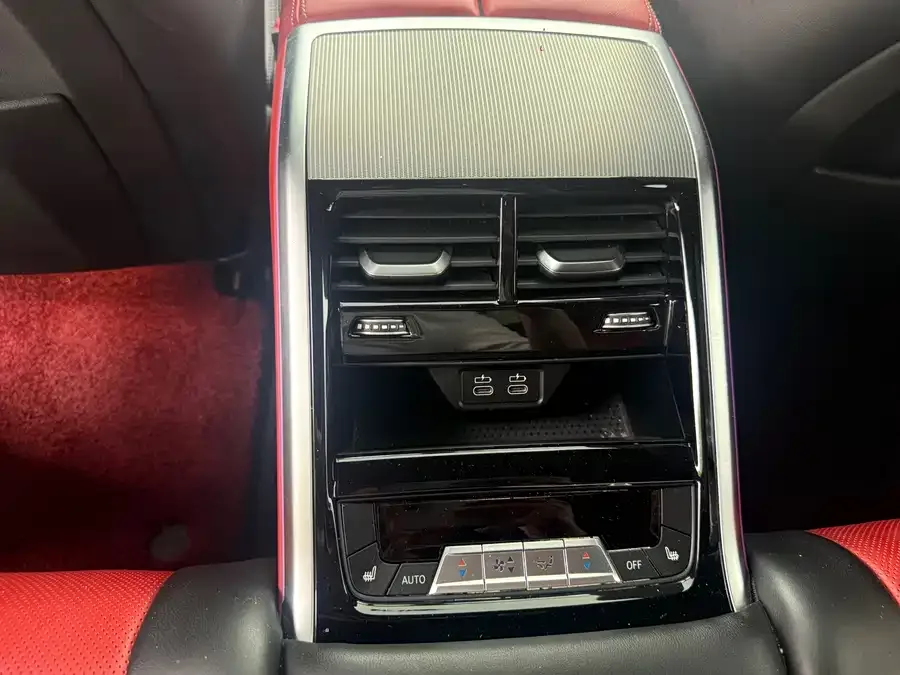 BMW 8 Series BMW 8 Series 2022 840i Four-Door Coupe M Sport Package 2023 — миниатюра 4