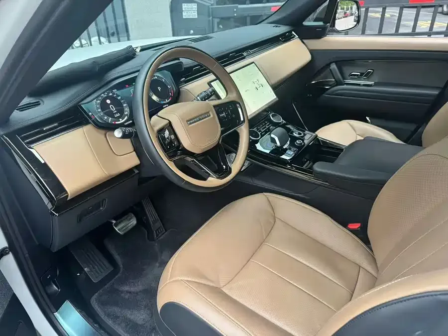 Land Rover Range Rover Sport Range Rover Sport 2023 400PS Dynamic SE 2023 — миниатюра 4
