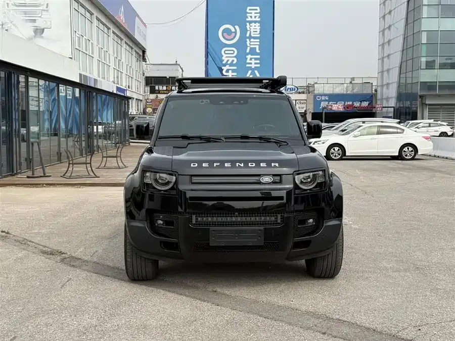 Land Rover guard Land Rover Defender 2023 130 3.0T P400 HSE 2023 — миниатюра 2